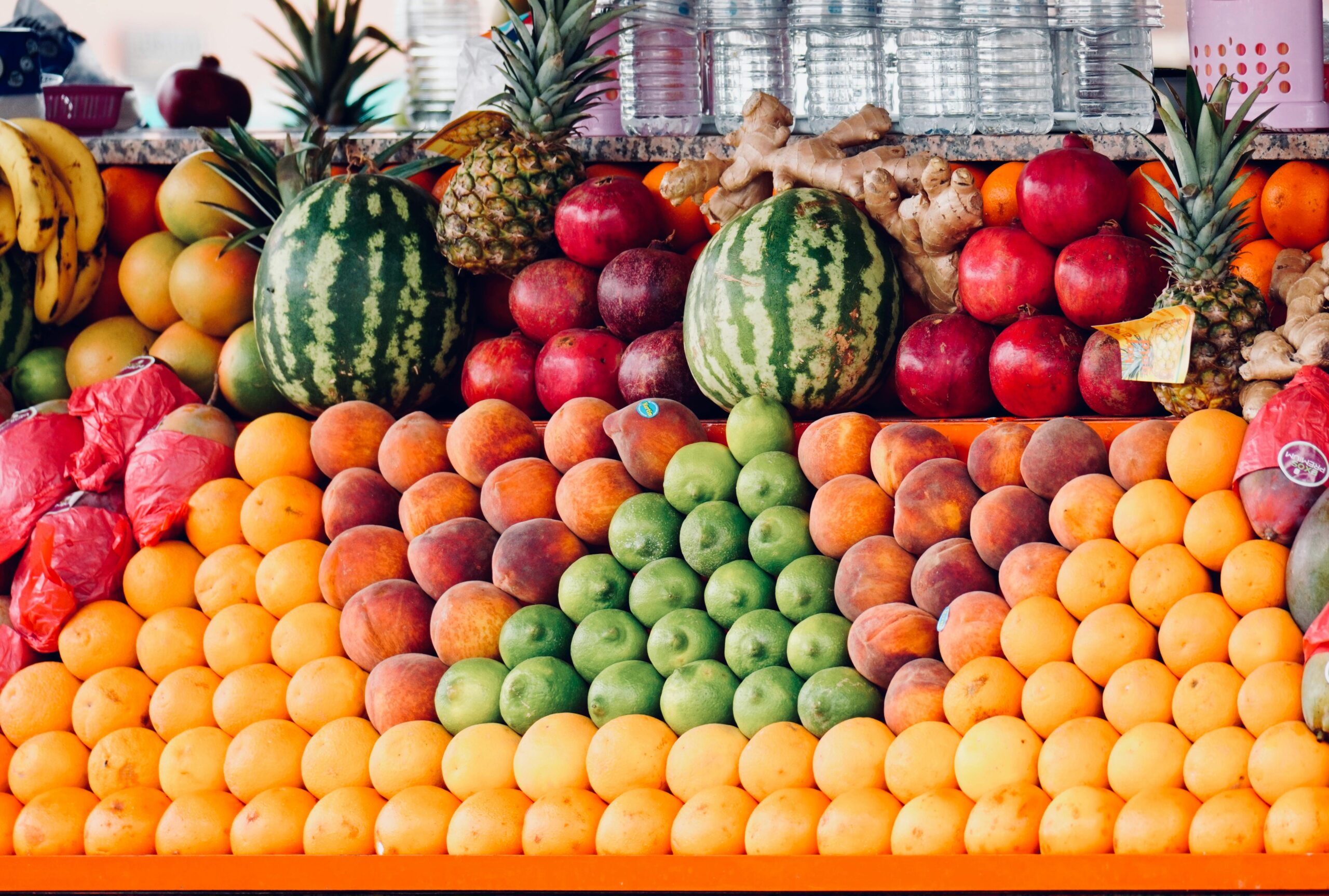 راهنمای انتخاب میوه تشریفاتی برای بسته‌بندی و هدیه‌ای